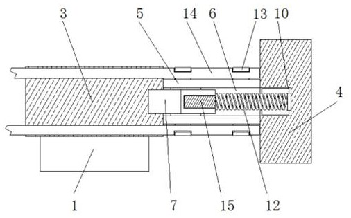 Automatic adjustment device in novel engine energy-storage flywheel