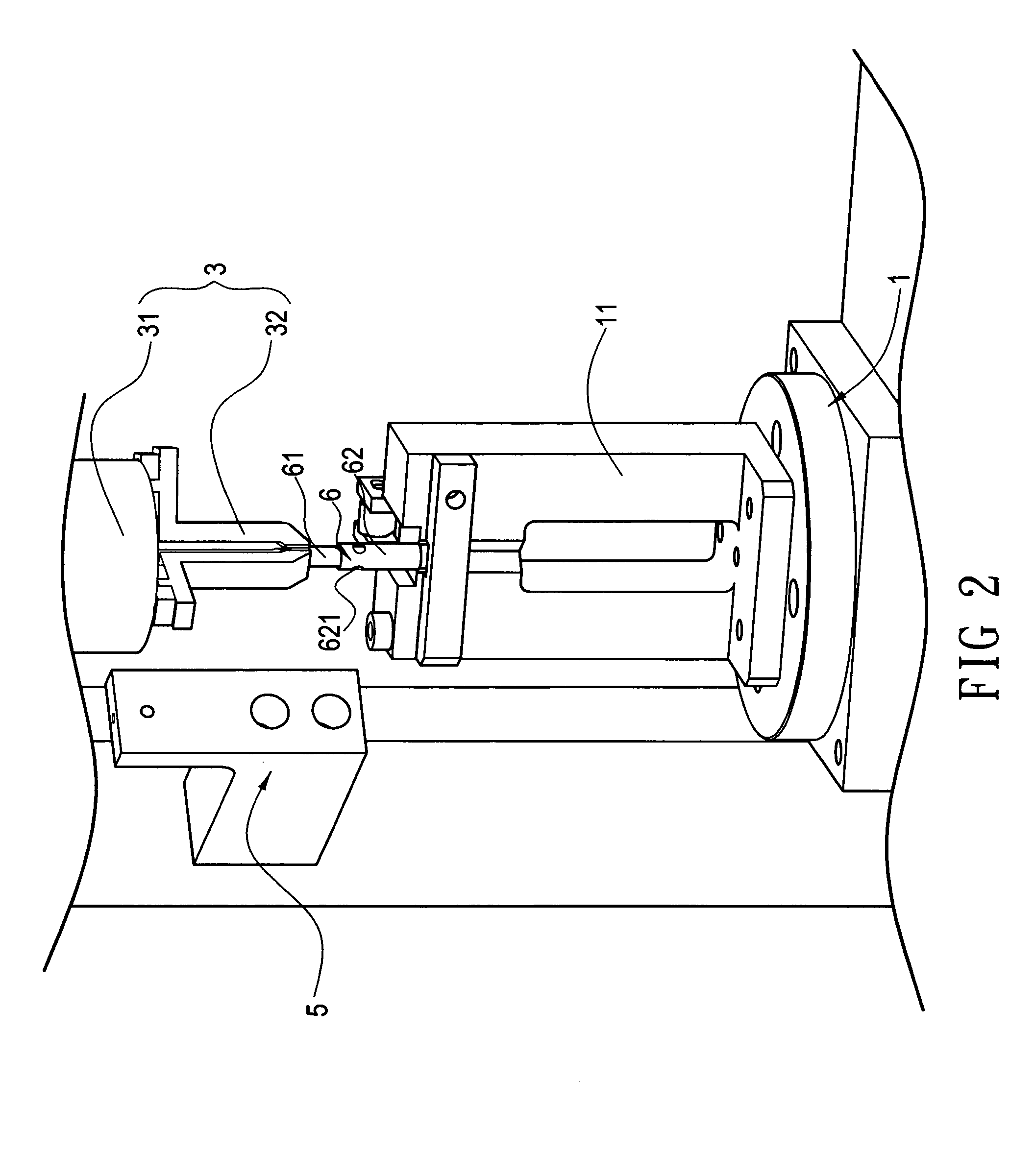 Automated packaging apparatus and method of optical elements