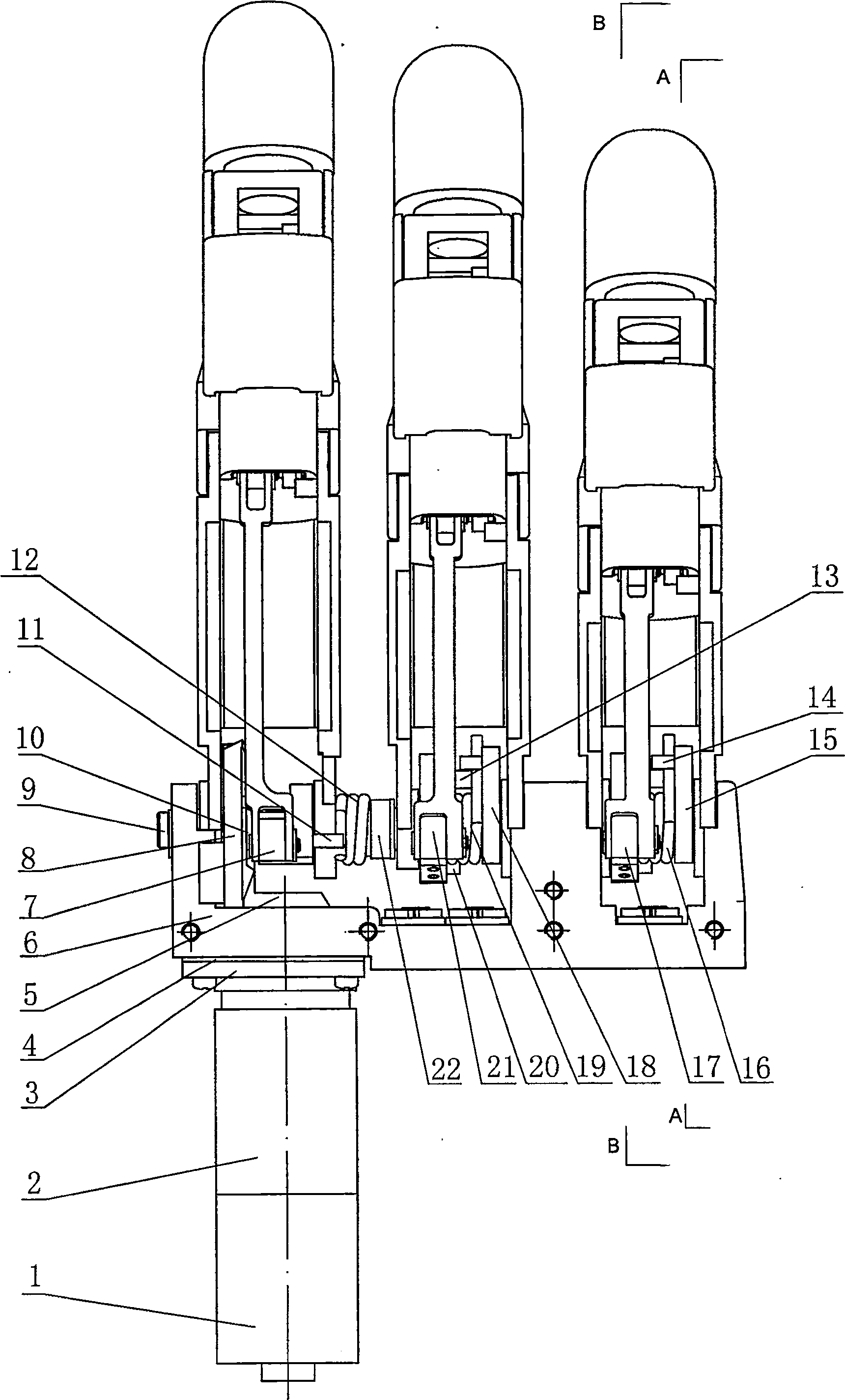 Un-drived self-adapted three-figure linage mechanism convenient for the handicapped having artificial hand