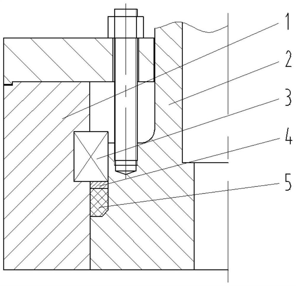 Implementation method of pressure self-tightening sealing structure