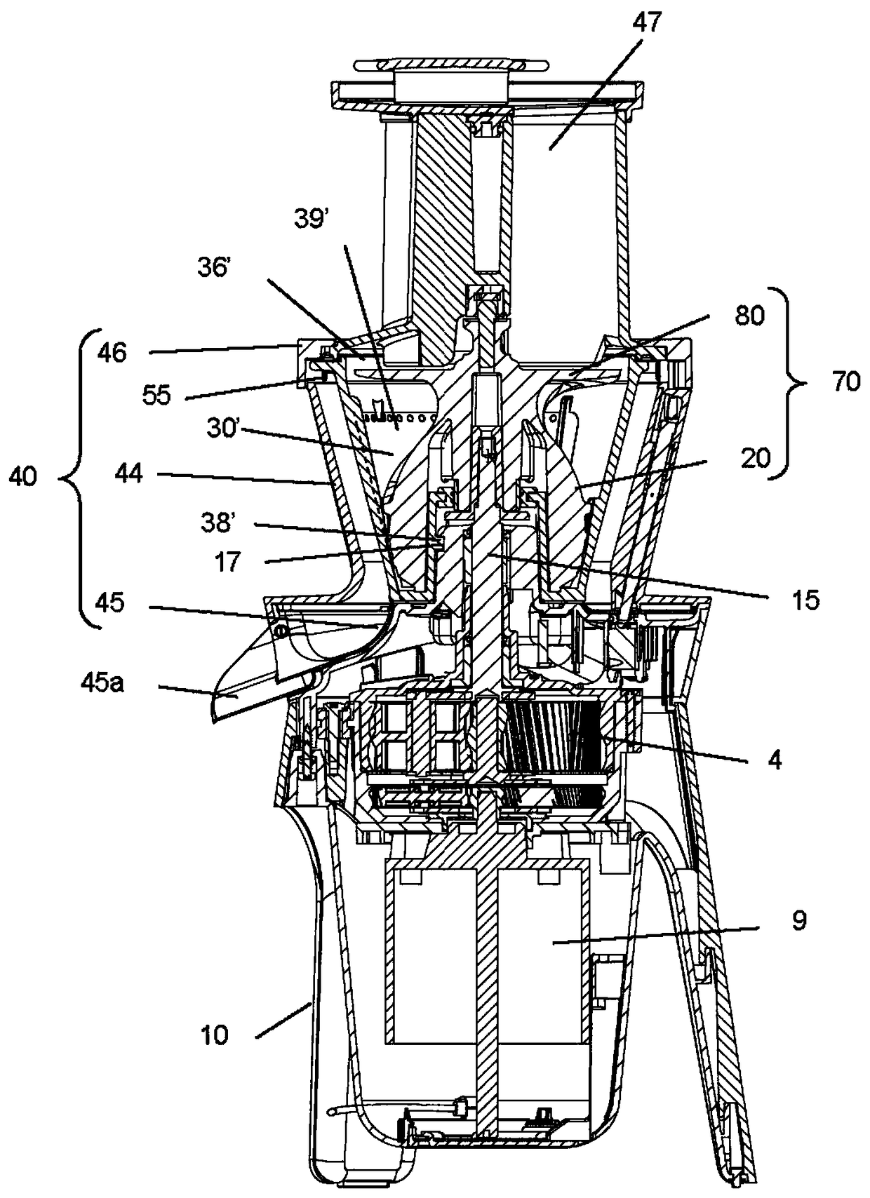 Cooking preparation appliance comprising a press screw and at least one filter