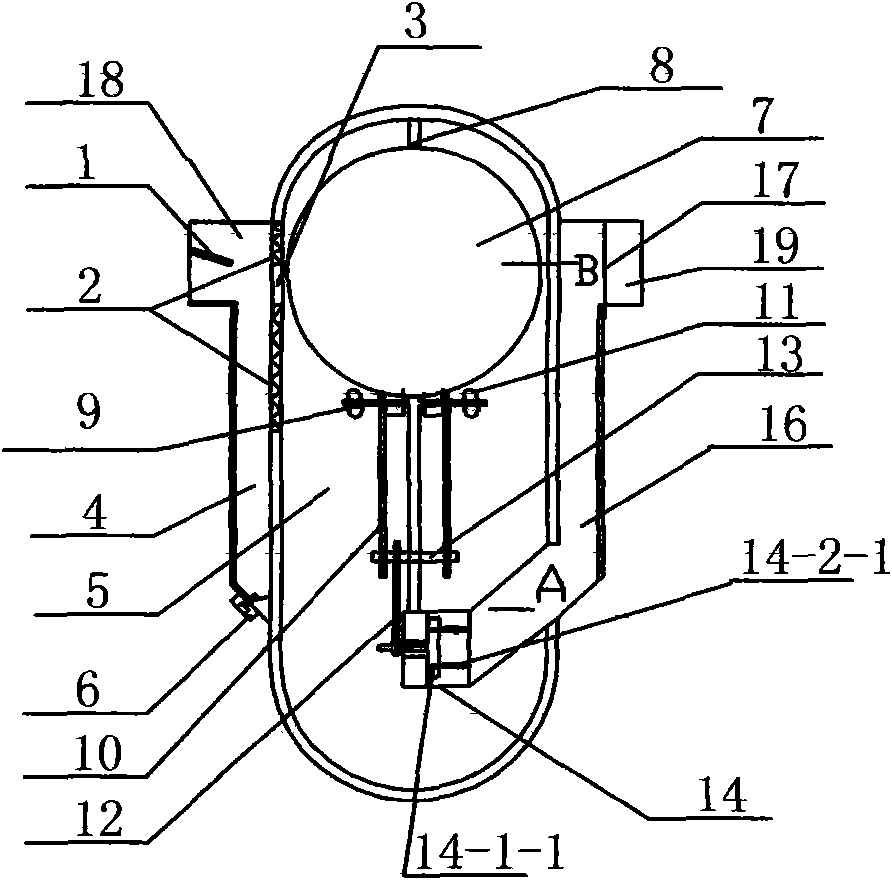 Proportional steam trap with floating ball automatic adjustment function