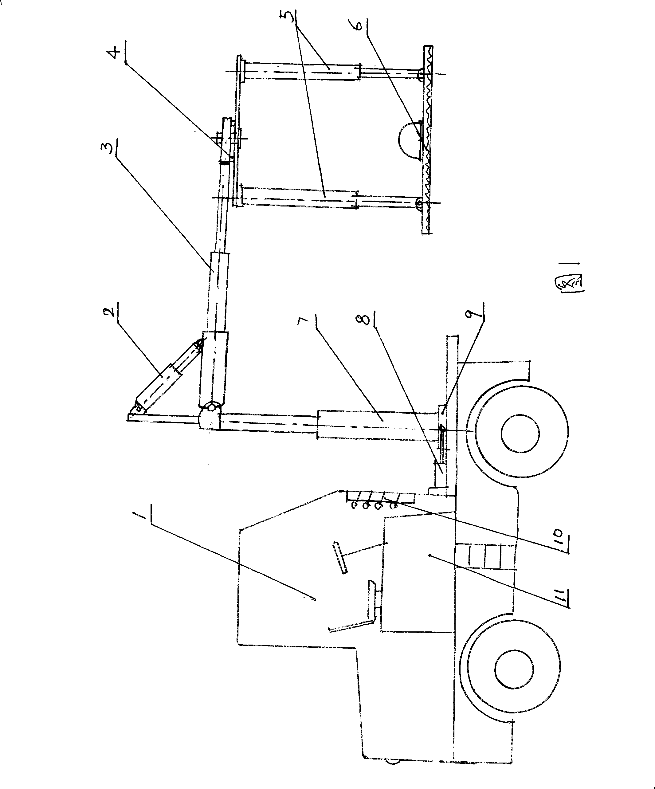 Vehicle for pruning plant on urban road