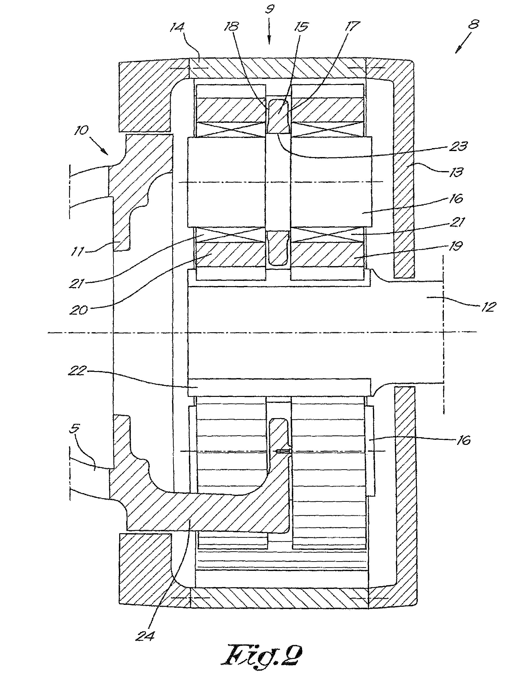 Planet carrier of a planetary stage with a bogie plate