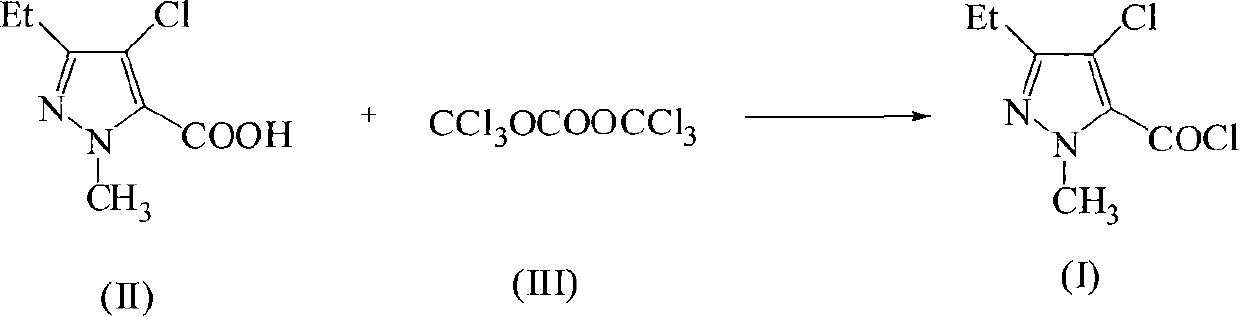 Green synthetic method for methyl-3-ethyl-4-chlorin-5-pyrazol formyl chloride