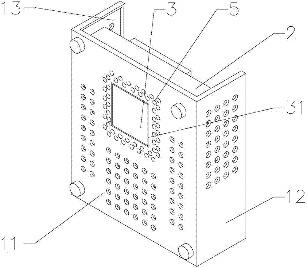 Heat radiating method of radiator for communication equipment