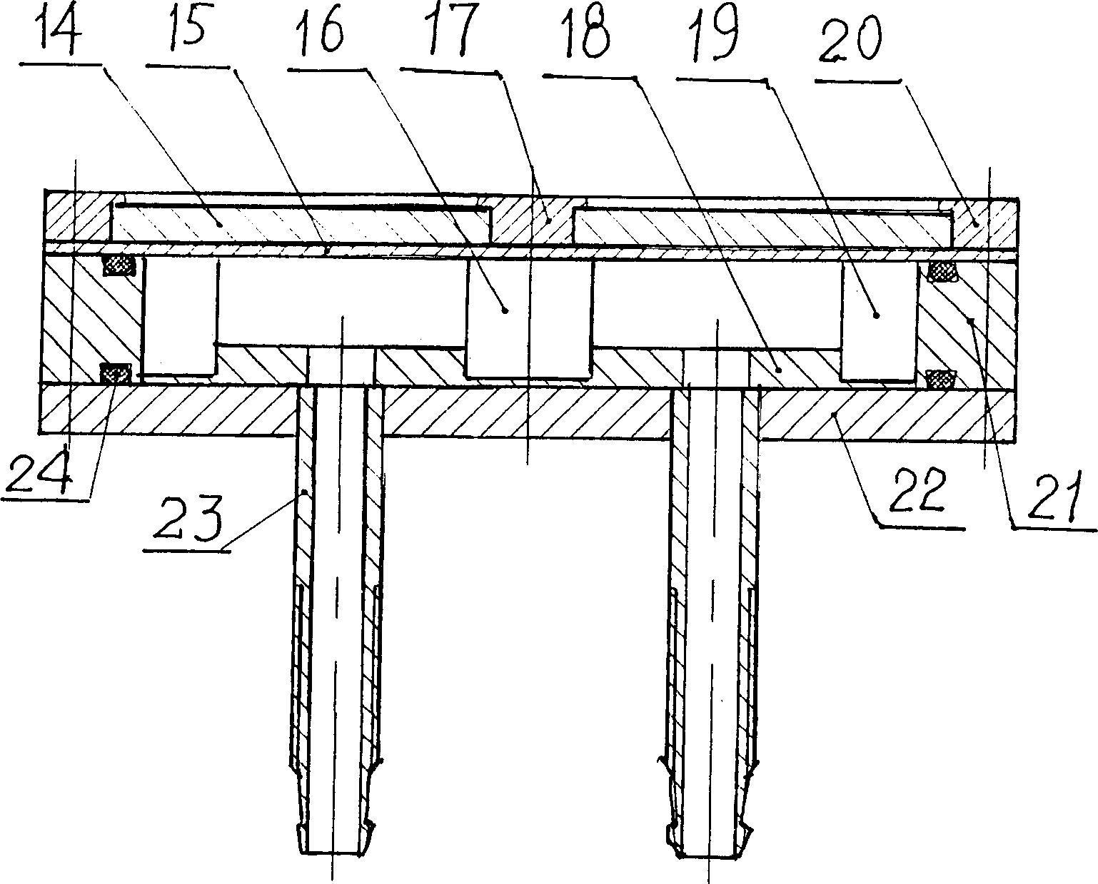 Manufacturing method of lead acid battery electrode plate grid and its equipment