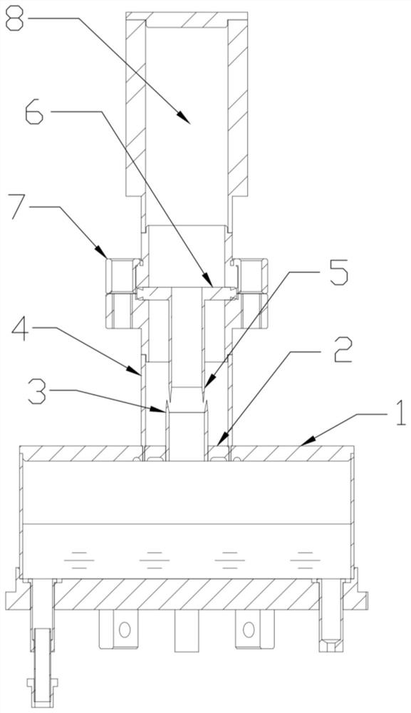 Reverse knife edge pipe type helium-4 supercurrent suppressor