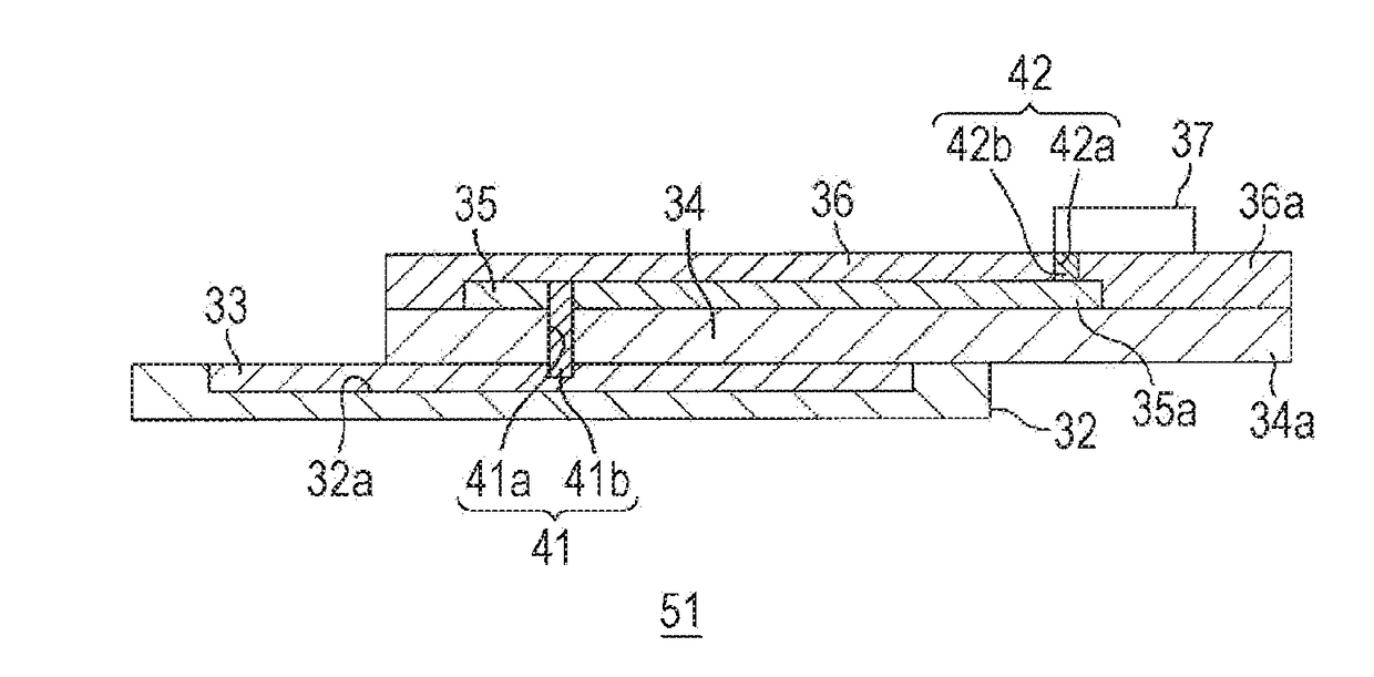 Stretchable cable and stretchable circuit board