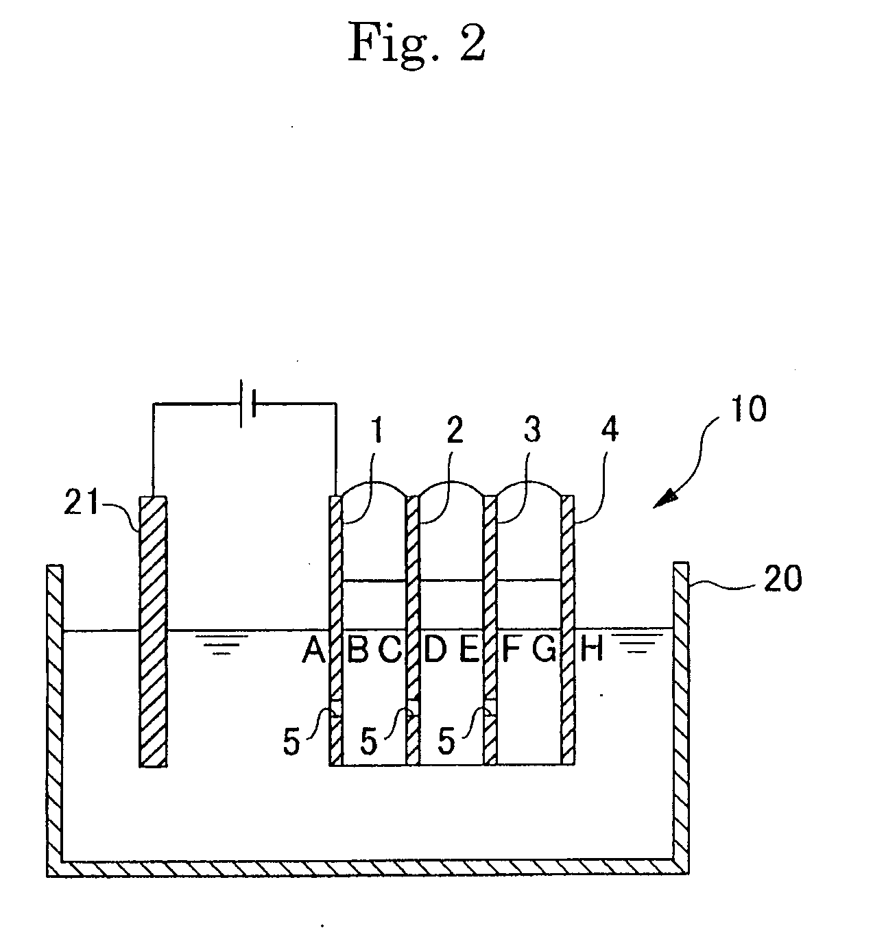 Method of treating surface of metal base metallic material treated by the surface treatment method and method of coating the metallic material