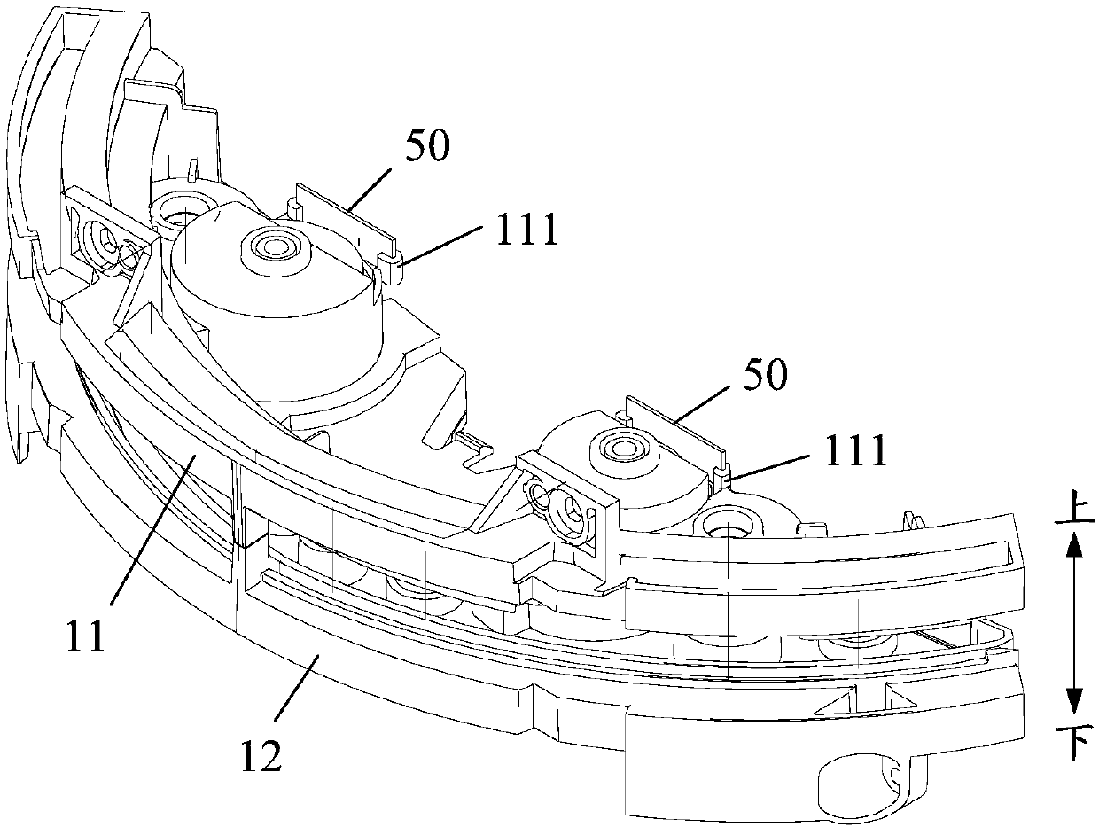 Door opening and closing motion mechanism and air conditioner