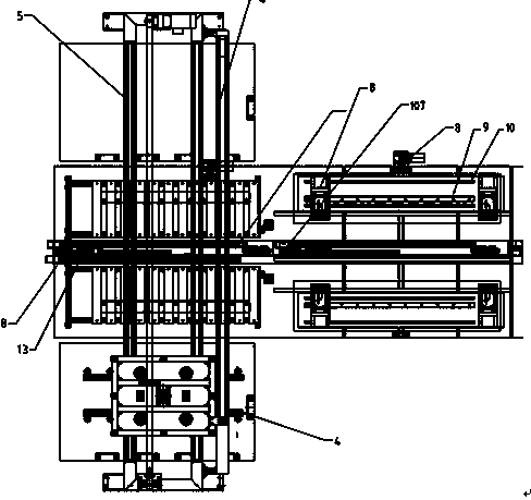 Automatic liner bottom plate forming production line