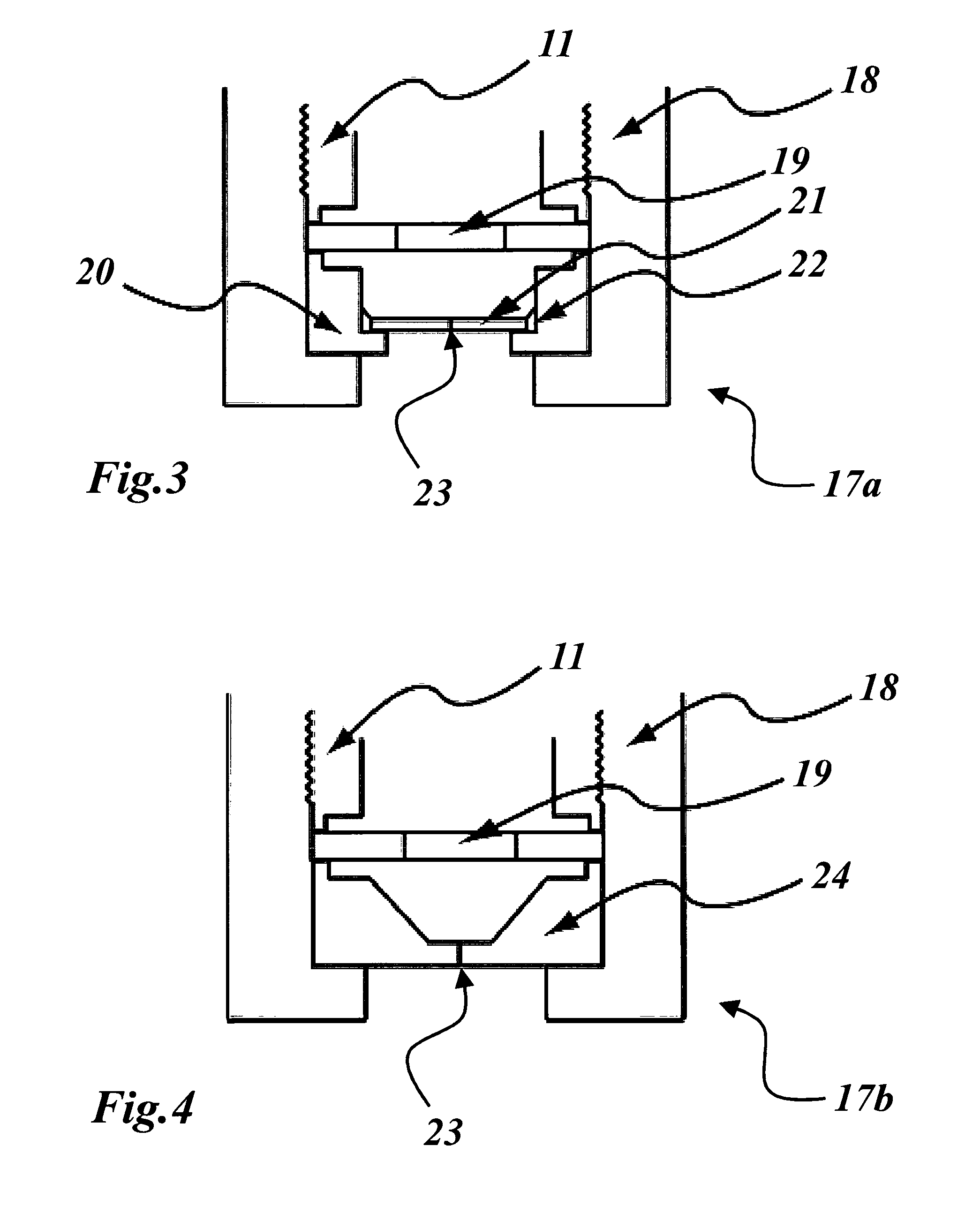 Droplet dispensing device and light source comprising such a droplet dispensing device