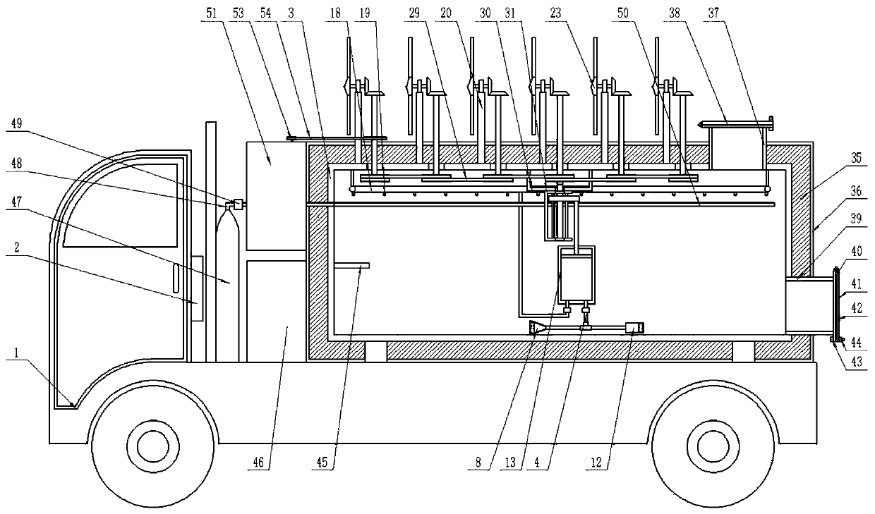 Live fish transport vehicle