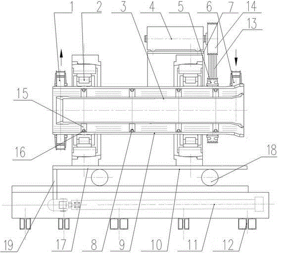 Water cooled centrifugal machine of pipe die sleeve applied to long tube drawing/heating grating system