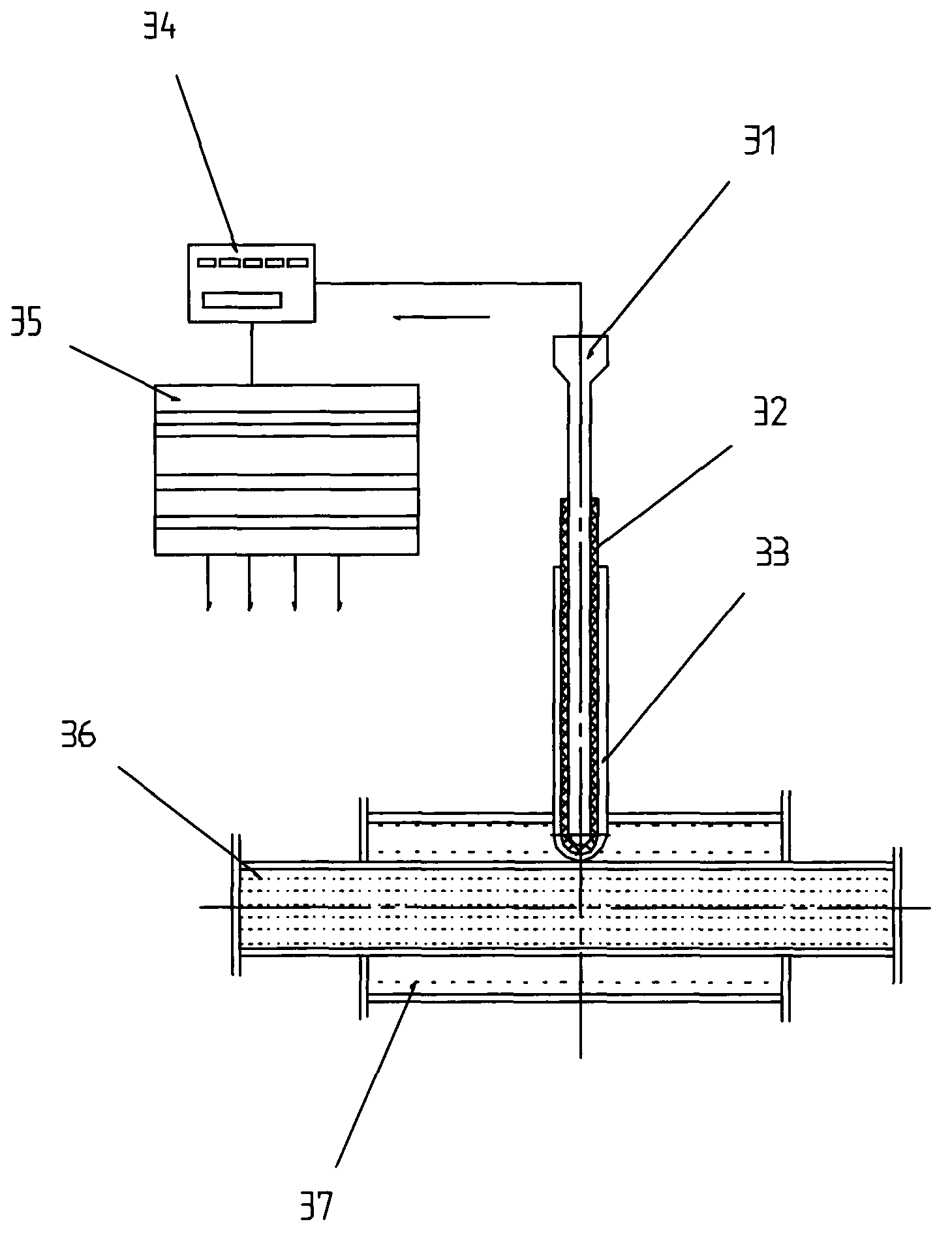 Electrostatic spinning method and device with constant electric field