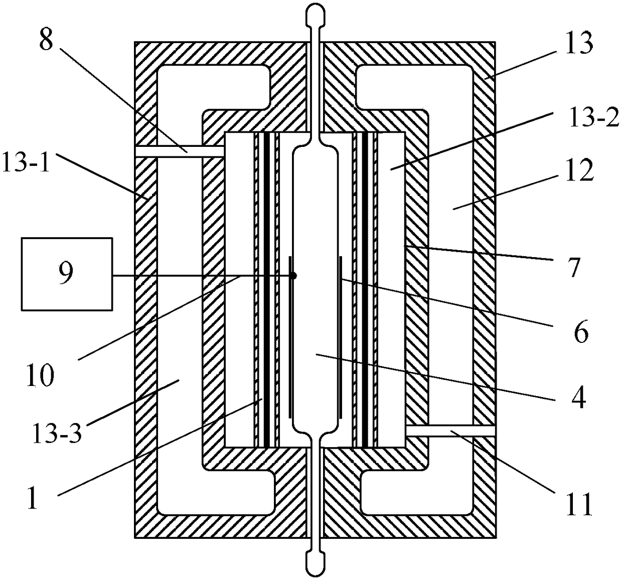 A split radiation heating furnace and furnace body