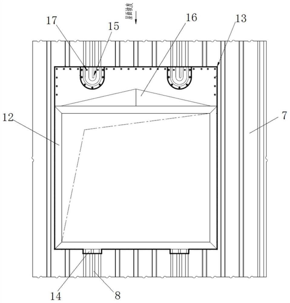 Sliding rail device for steel-structure roof opening