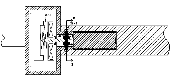 Cell phone plug device capable of being locked automatically