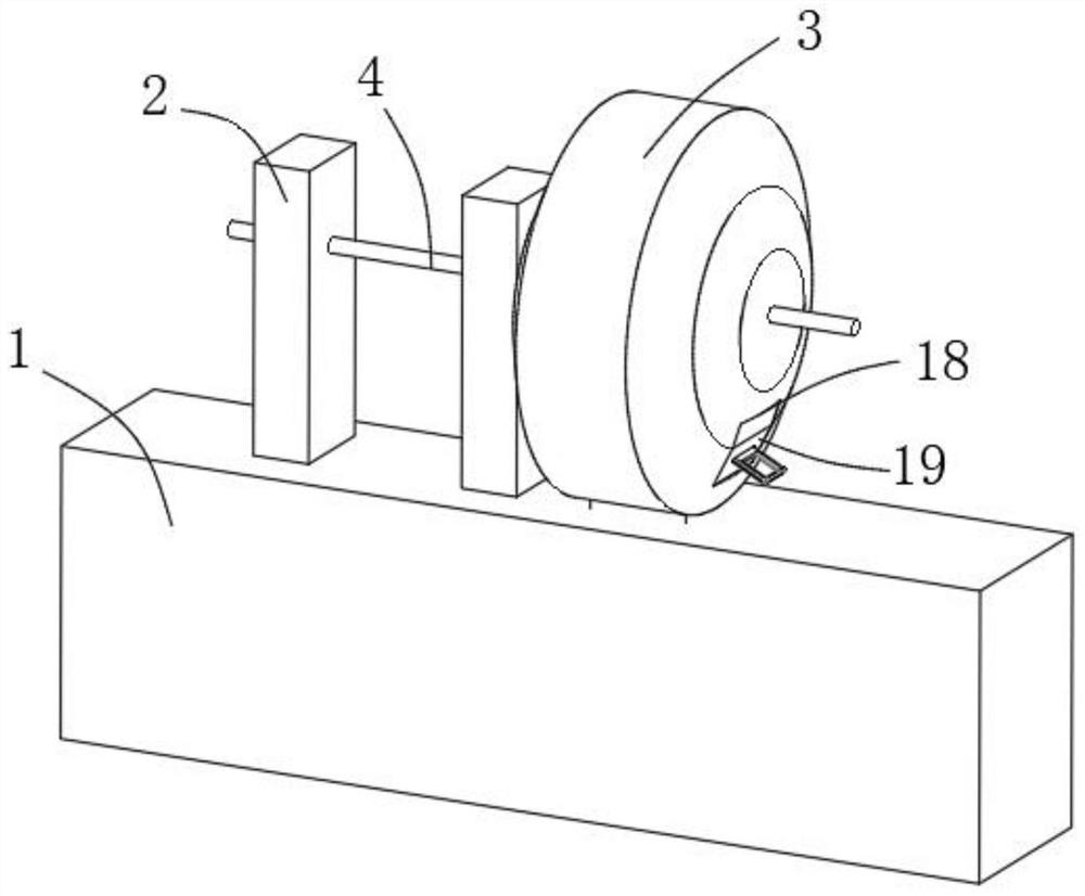 Traditional Chinese medicine pulverizer with multiple floating striking functions