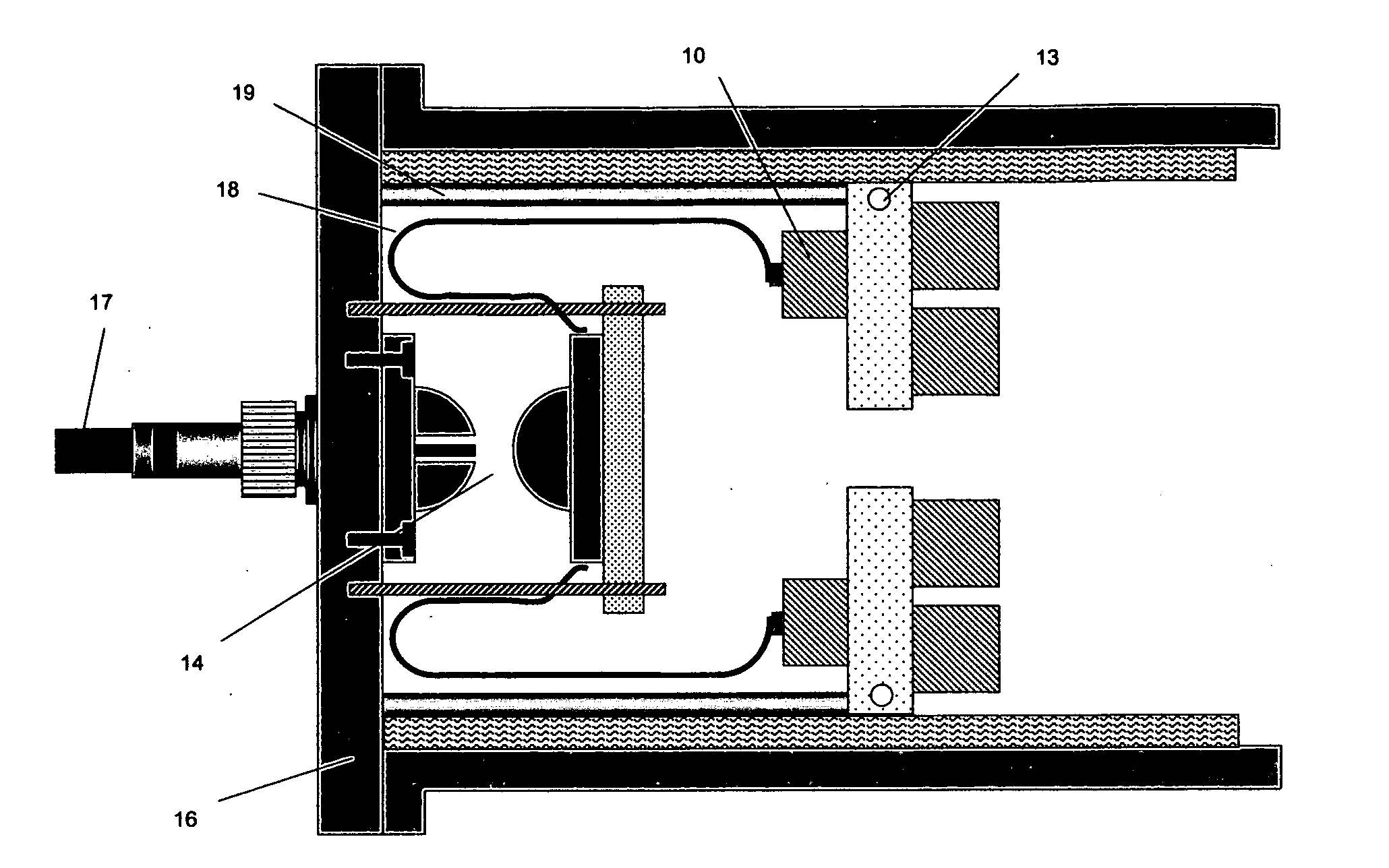 Low impedance high performance pulse generator