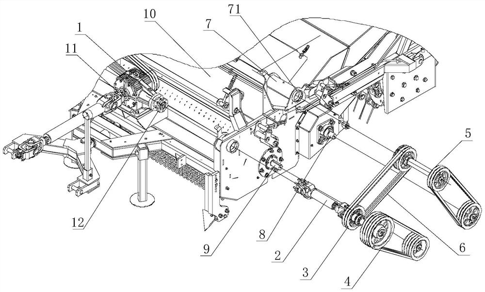 Transmission structure of mulching film recycling machine and mulching film recycling machine