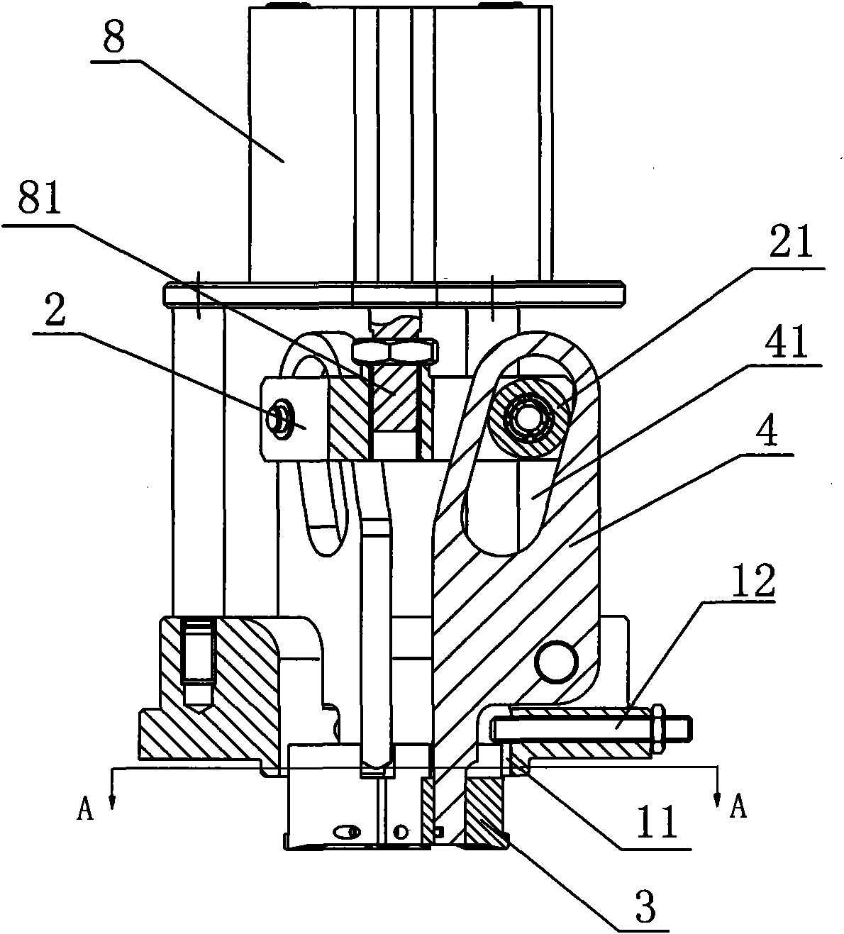 Bottom cover sealing device for liquid paper can