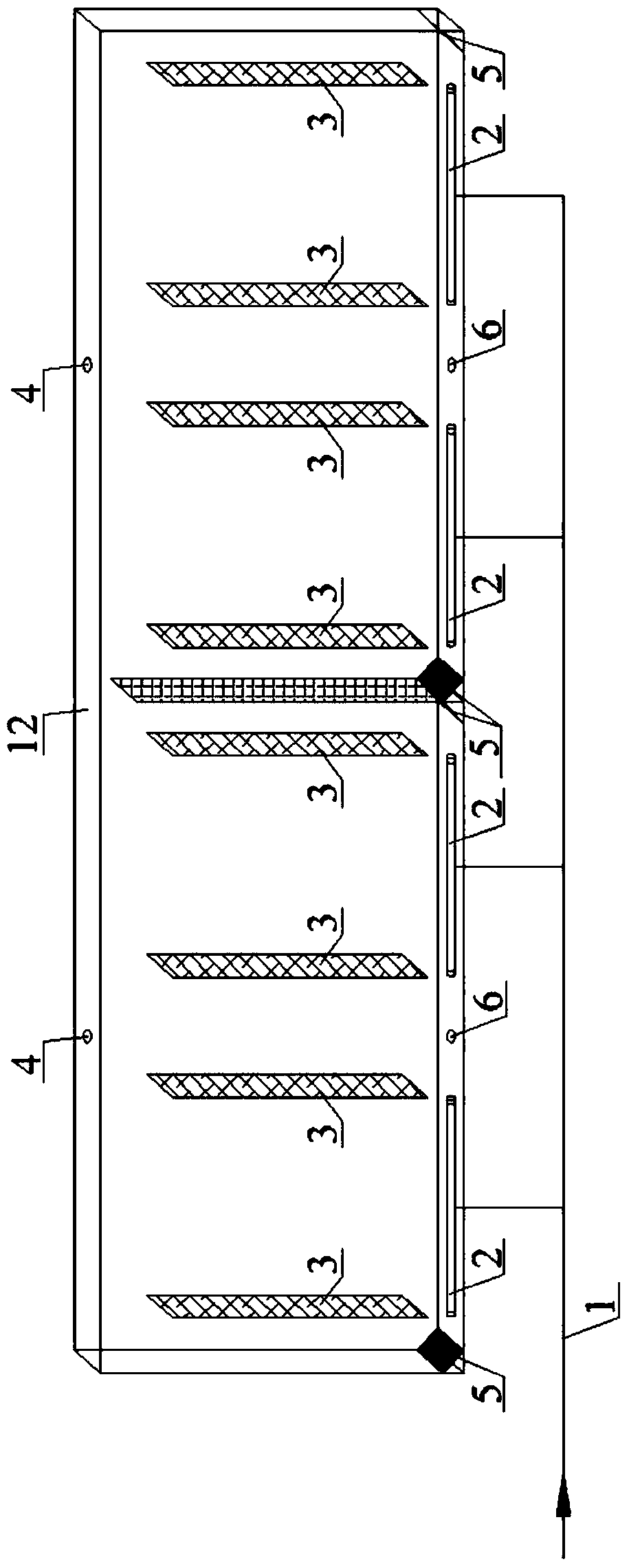 A flat air-lift circulation type photosynthetic microorganism cultivation device