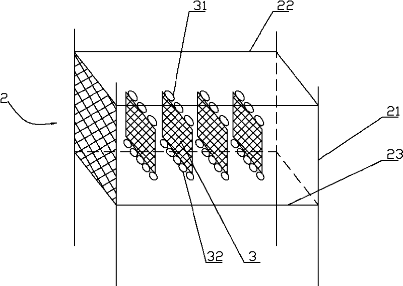 Method and device for cage propagation of Portunus trituberculatus Miers in coastal mudflat pond