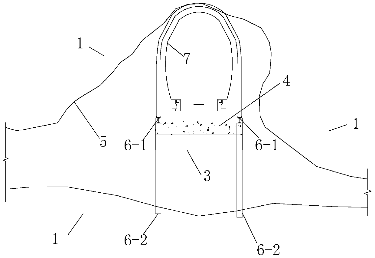 Large karst cave and underground river arch span structure in tunnel and construction method