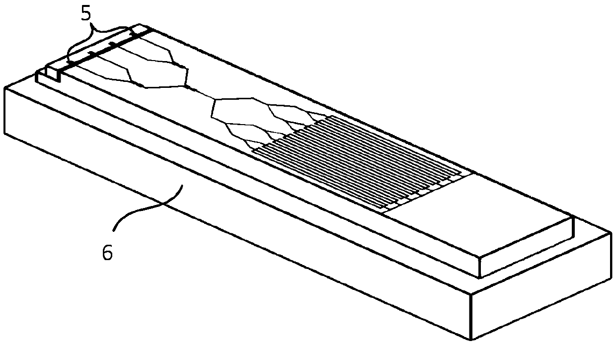 Phased-array integrated optical chip and optical phased-array emitting device