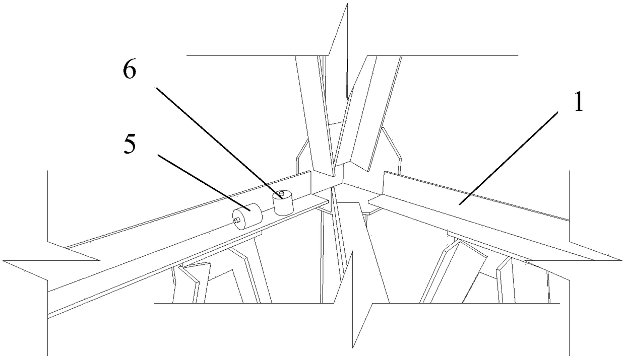 An internal climbing type construction tower crane natural vibration frequency monitoring device and monitoring method