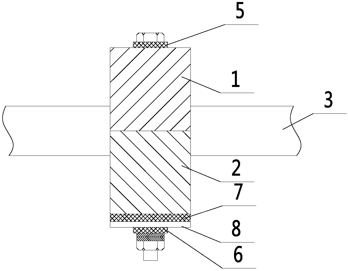 Insulation structure of a high-current DC transmission line