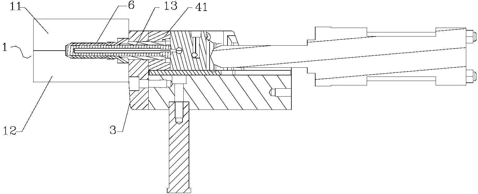 Demolding device and demolding method