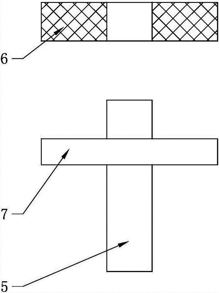 Assembling device for water pipe connector