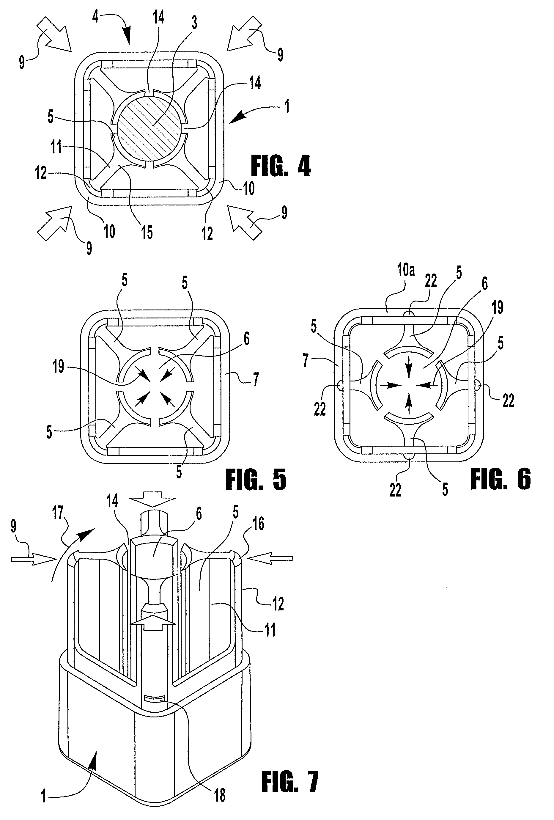 Packaging container with clamping base