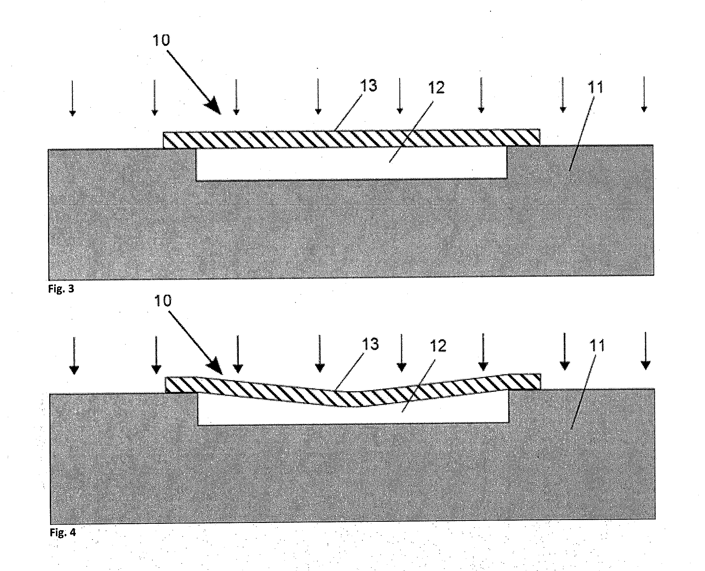 Sensor with vacuum cavity and method of fabrication