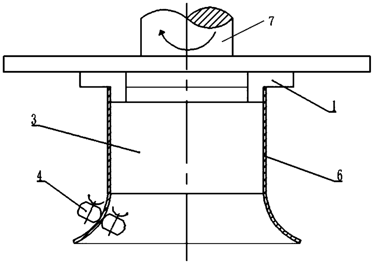 Compound forming method of flow spinning and double-roller clamping spinning