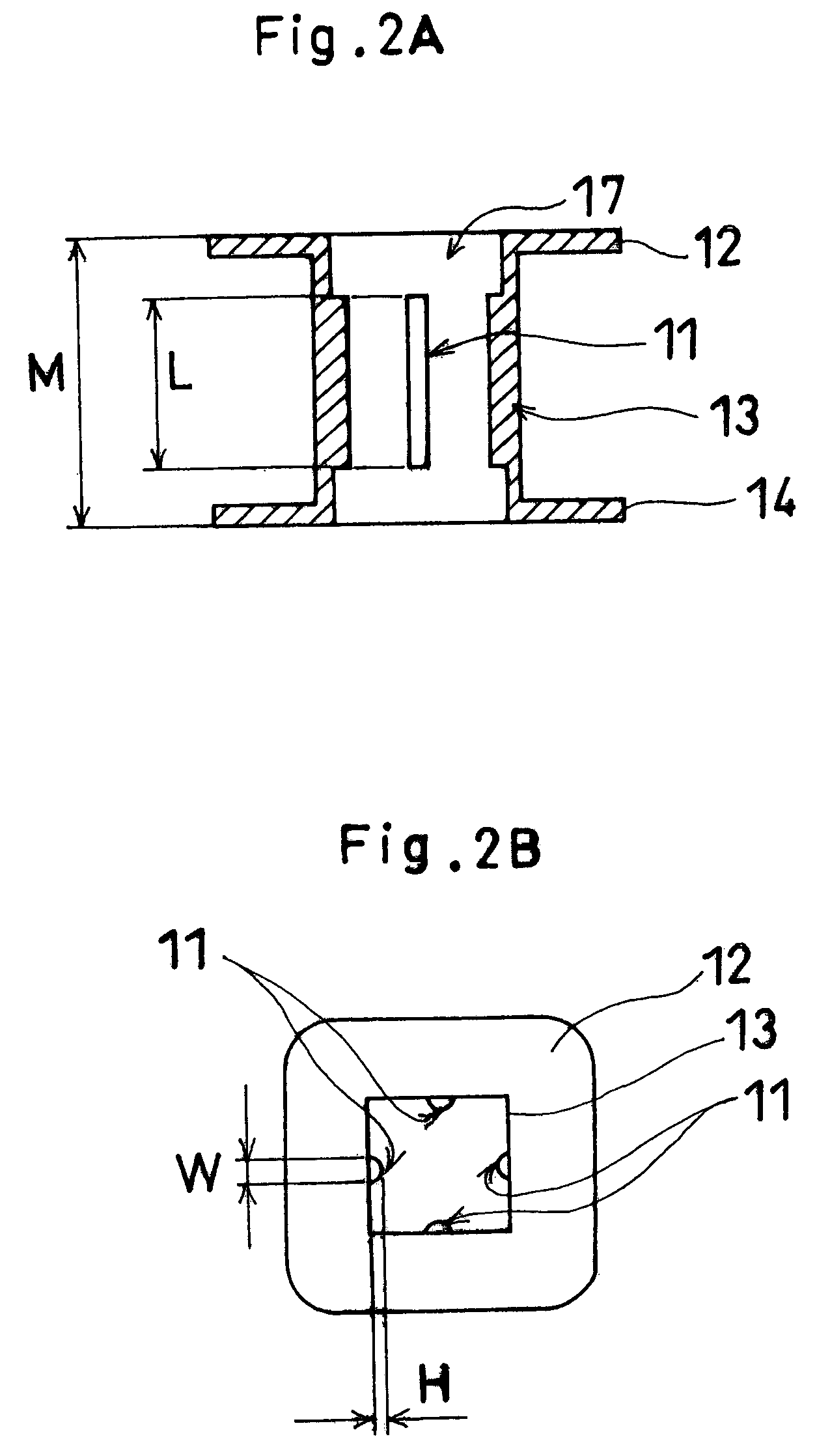 Coil bobbin with core spacing mechanisms