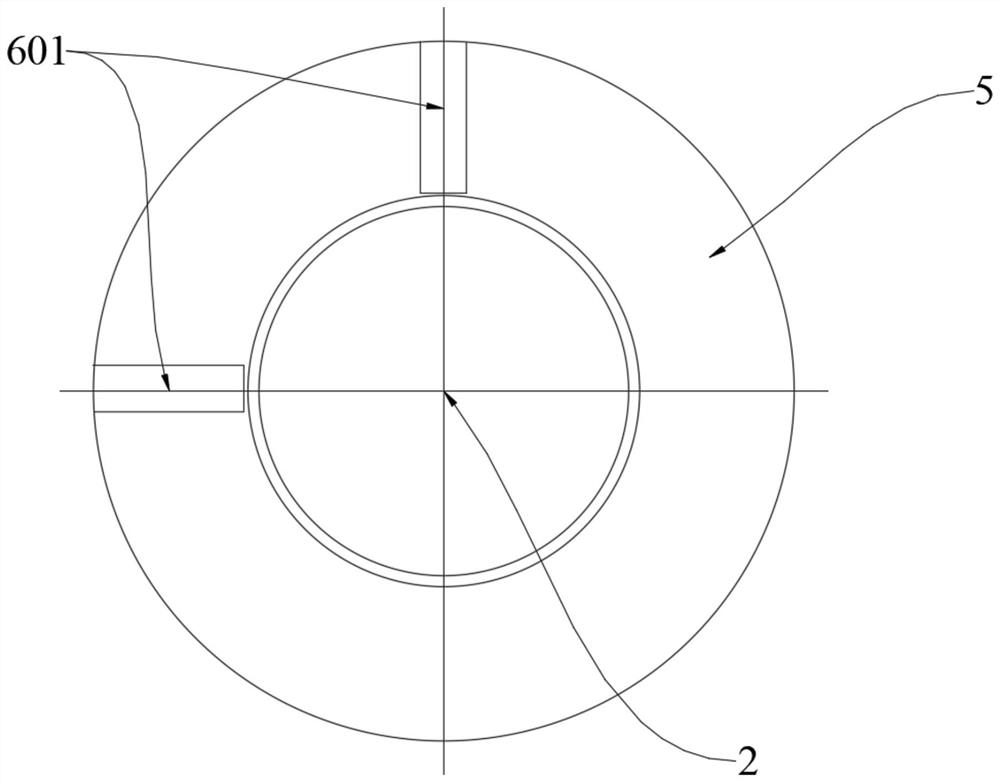 Magnetic liquid sealing device