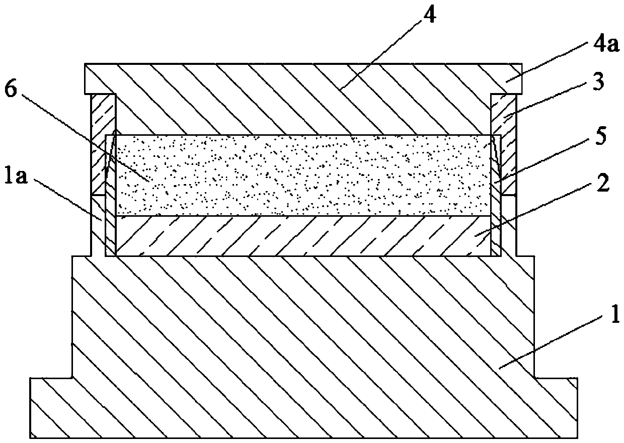 A two-way layered sample pressing device and sample pressing method for preparing a consolidation test sample