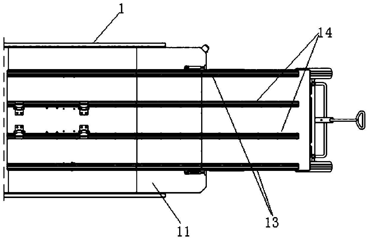 Novel transfer equipment capable of improving hanging operation capacity of airplane