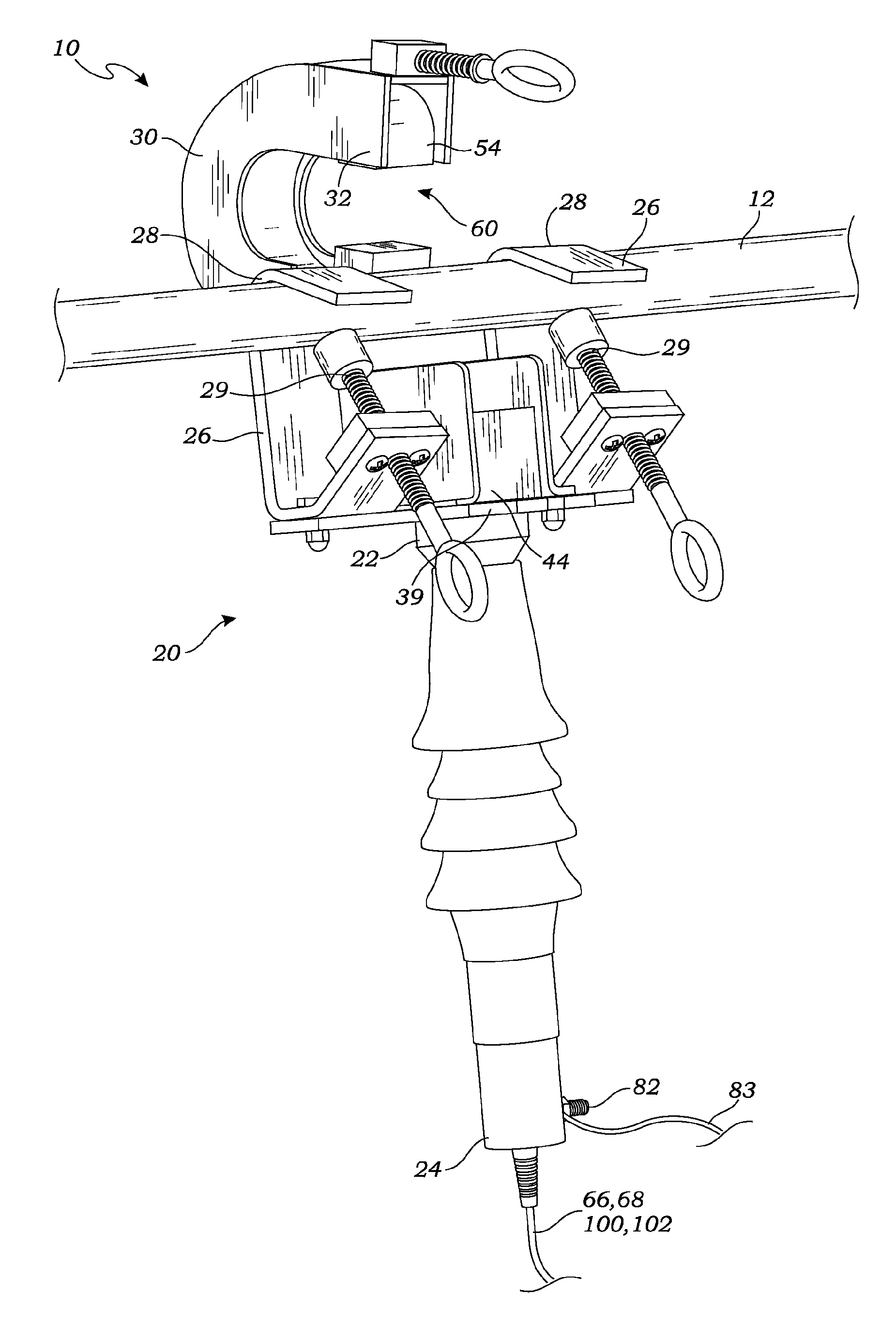 Electro-optic current sensor with high dynamic range and accuracy