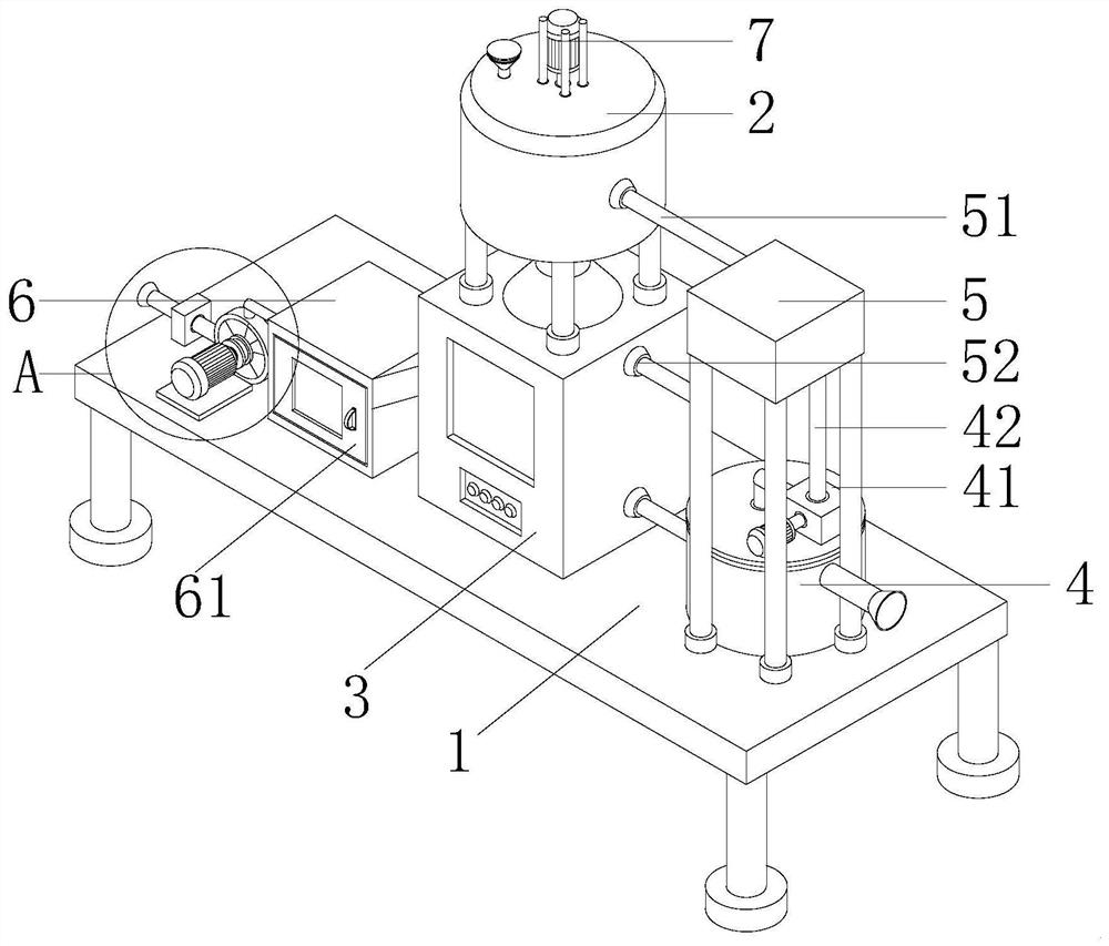 A food dryer with multi-stage drying chamber