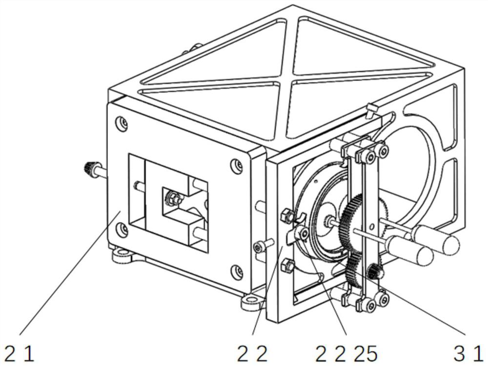 Assembling and adjusting device and method for off-axis beam shrinking optical system