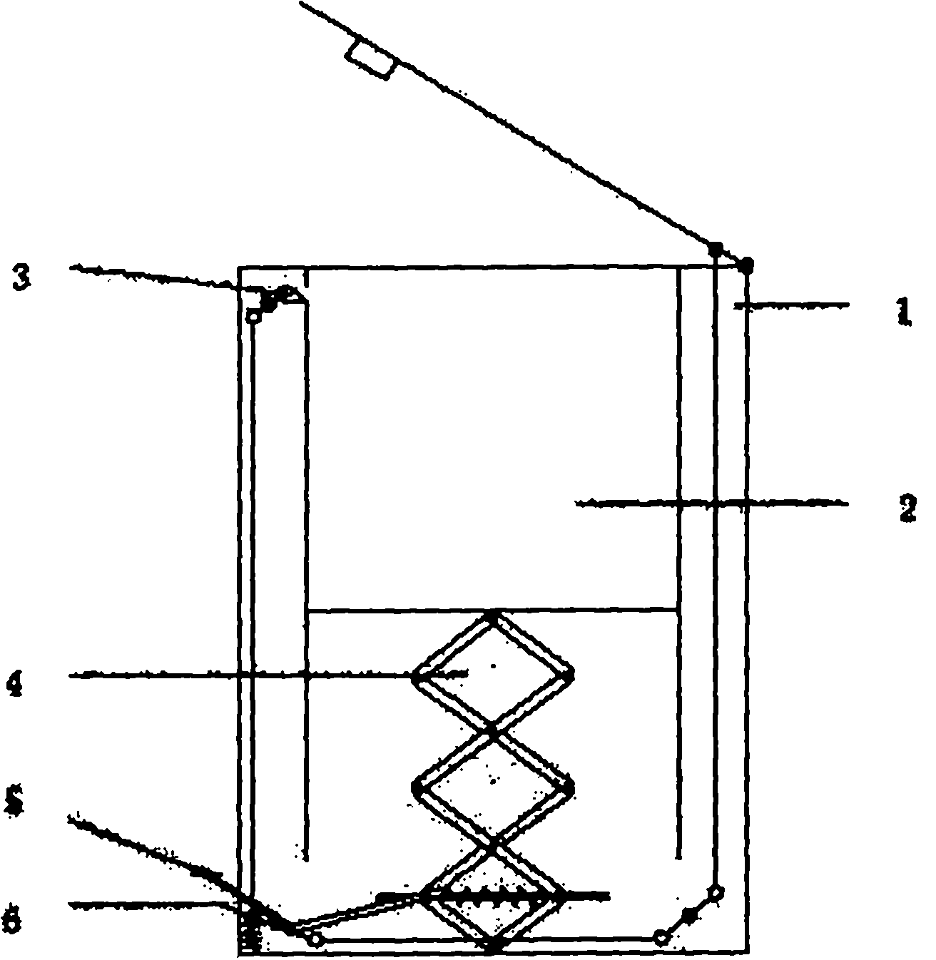 Garbage can capable of compressing garbage