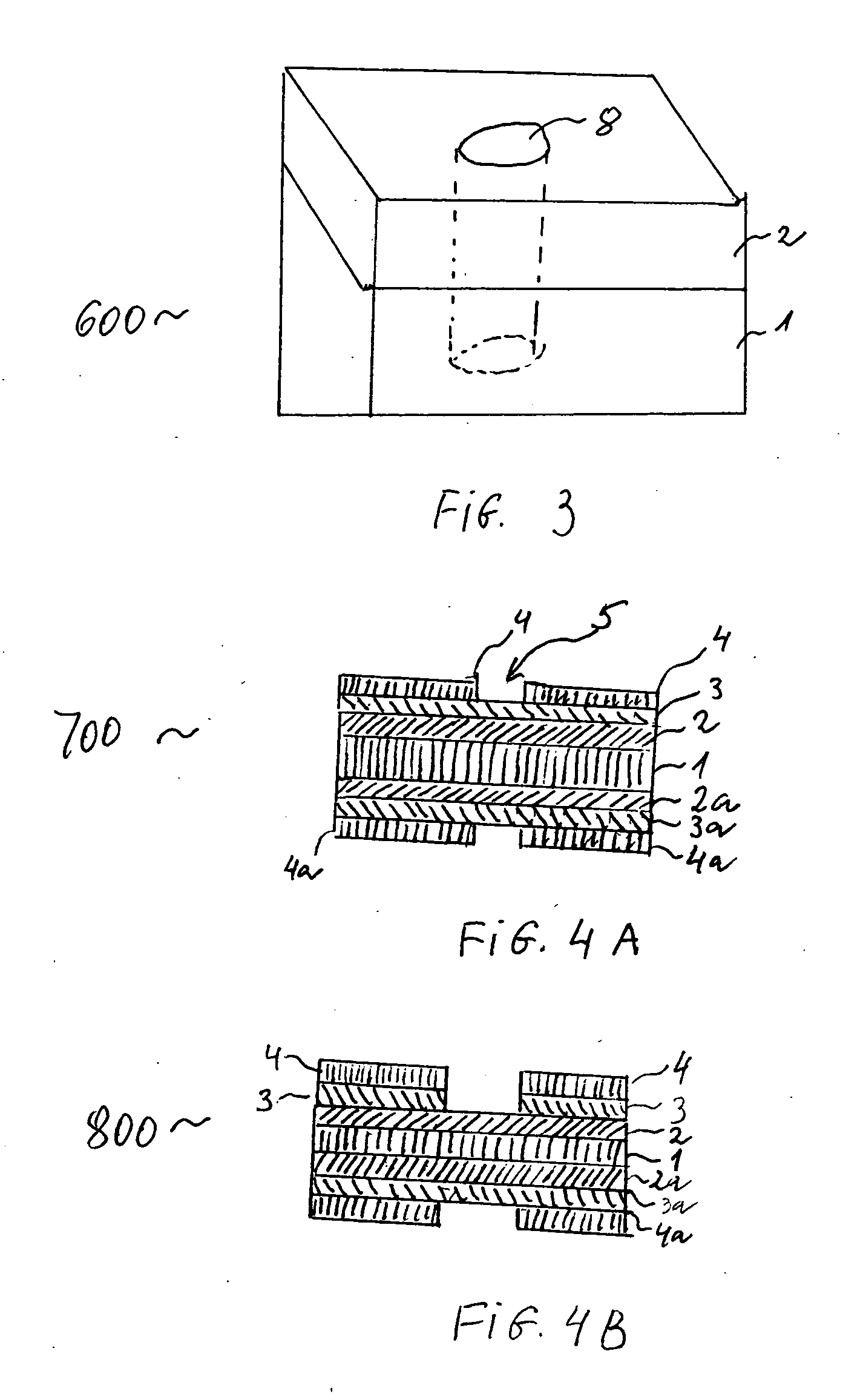 Ultra-smooth microfabricated pores on a planar substrate for integrated patch-clamping