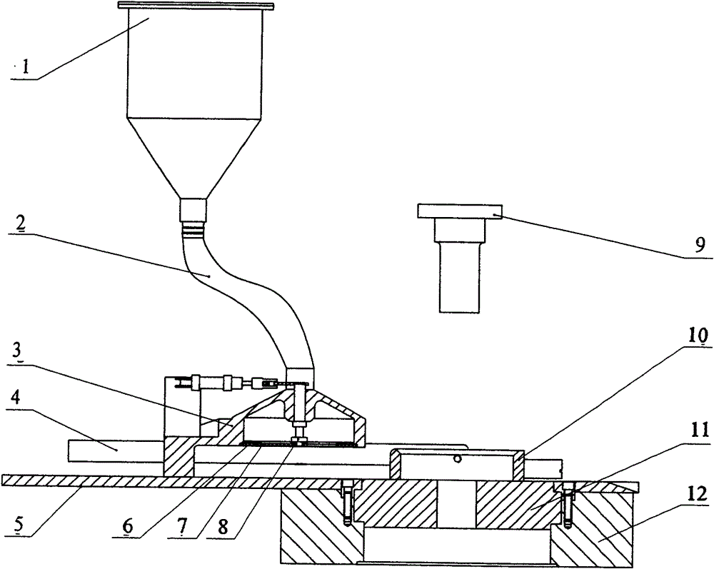 Controllable powder-feeding mechanism of power forming machine