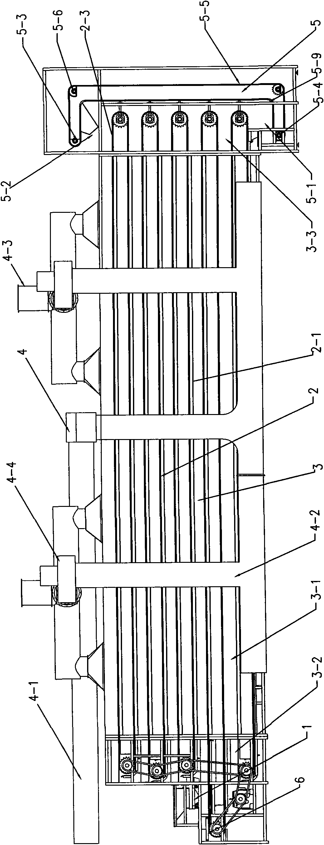 Self-circulation multi-layer slat dryer and self-circulation segmented drying method