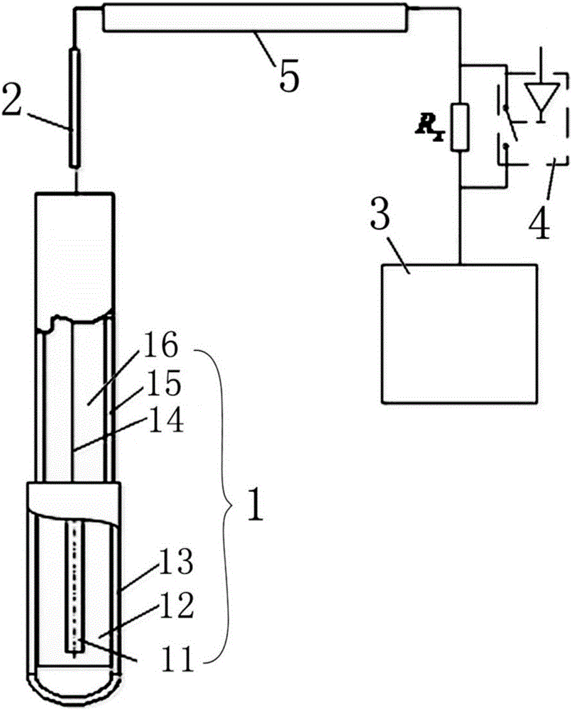 Self-powered detector insulation resistance online monitoring method and monitoring device